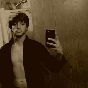 Meet your Posher, Brandon